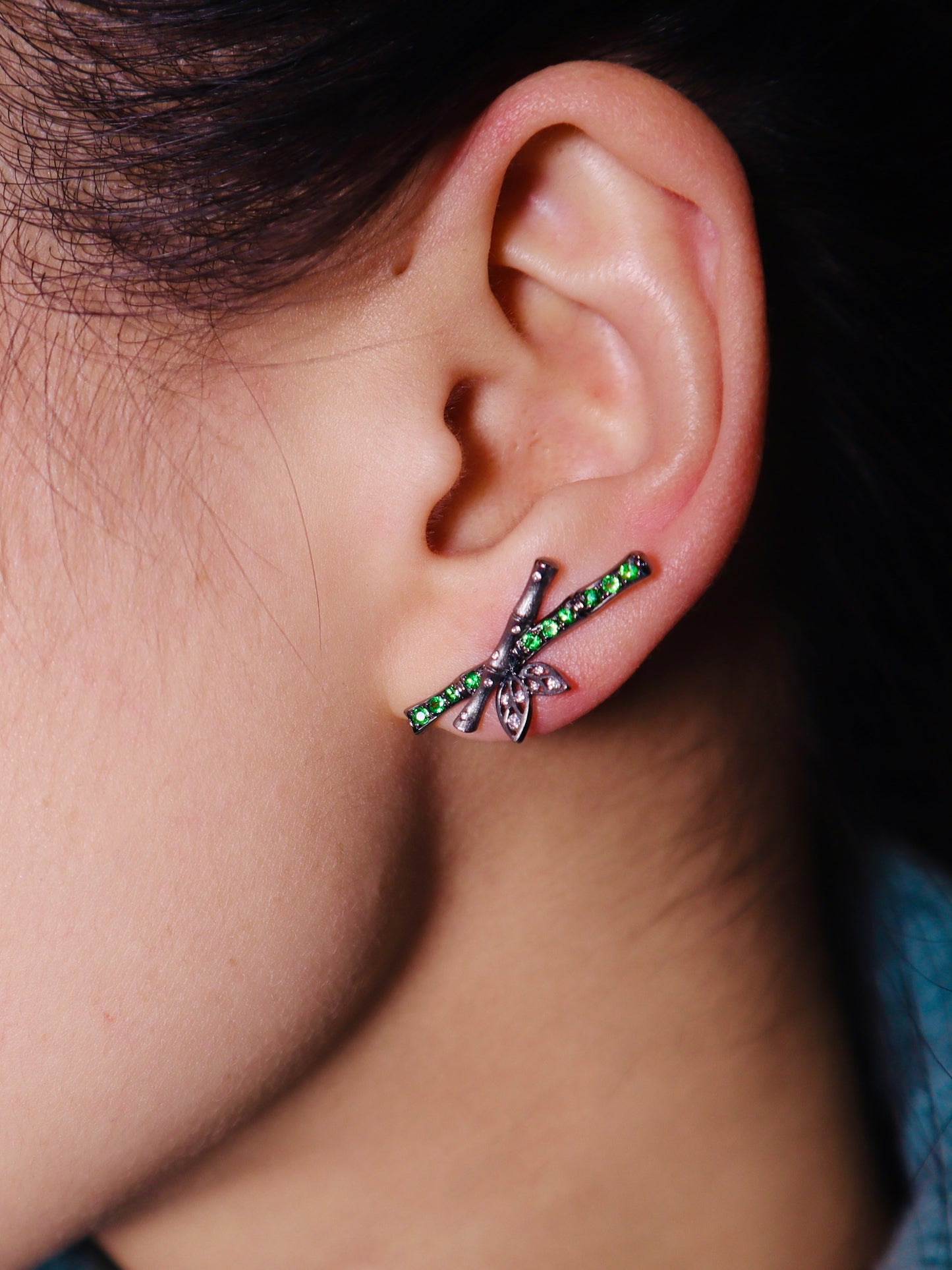 "Bamboo Fairy" 18K Black Gold Tsavorite Bamboo Earrings
